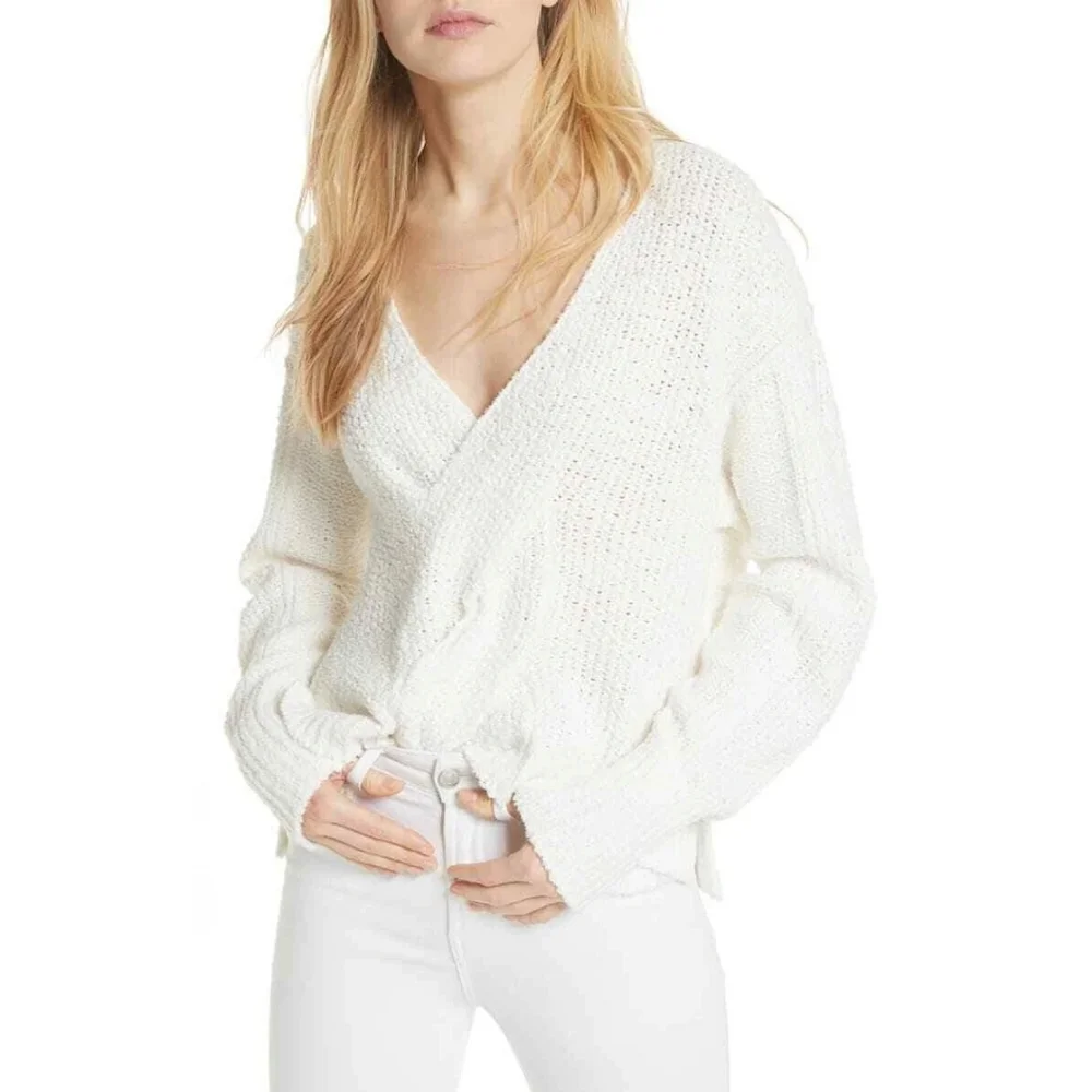 Free People Coco V-Neck Twist Front Sweater Size Medium White Cabincore